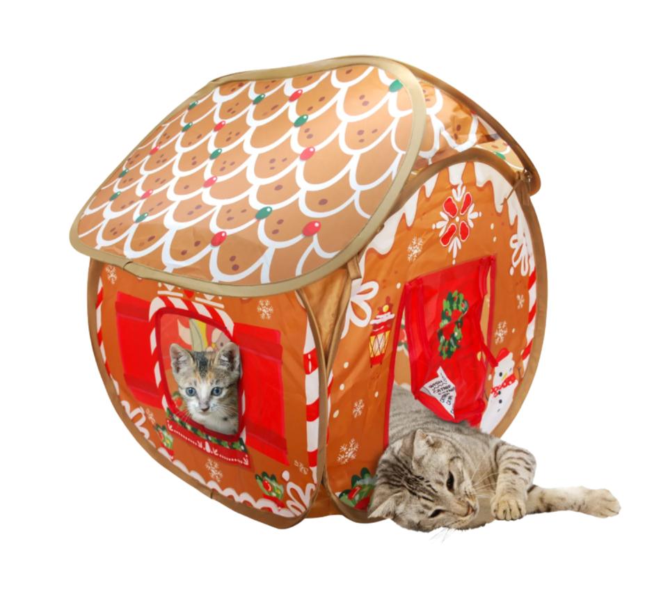 Kong Holiday Cat Play Spaces Bungalow Gingerbread
